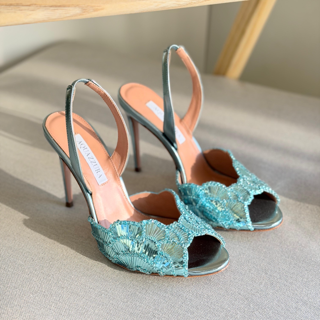 Blue Shell-Patterned High-Heeled Sandals