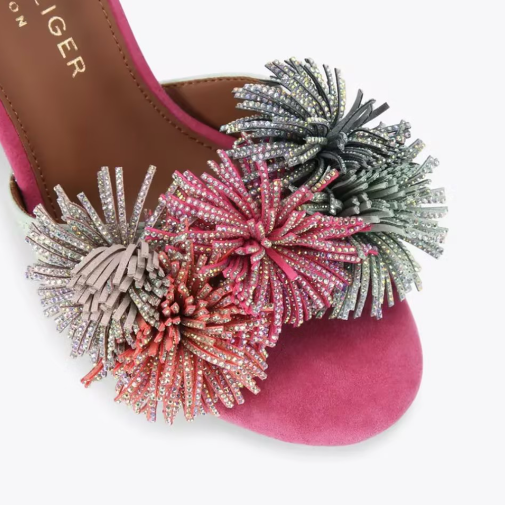 POM POM TIE ANKLE HEEL