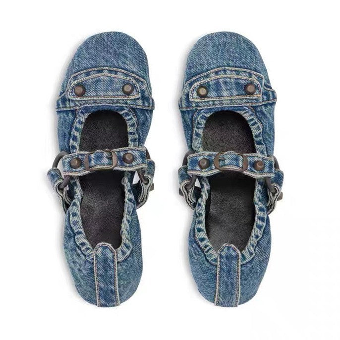 Rivet-Detail Flat Mary Jane Shoes