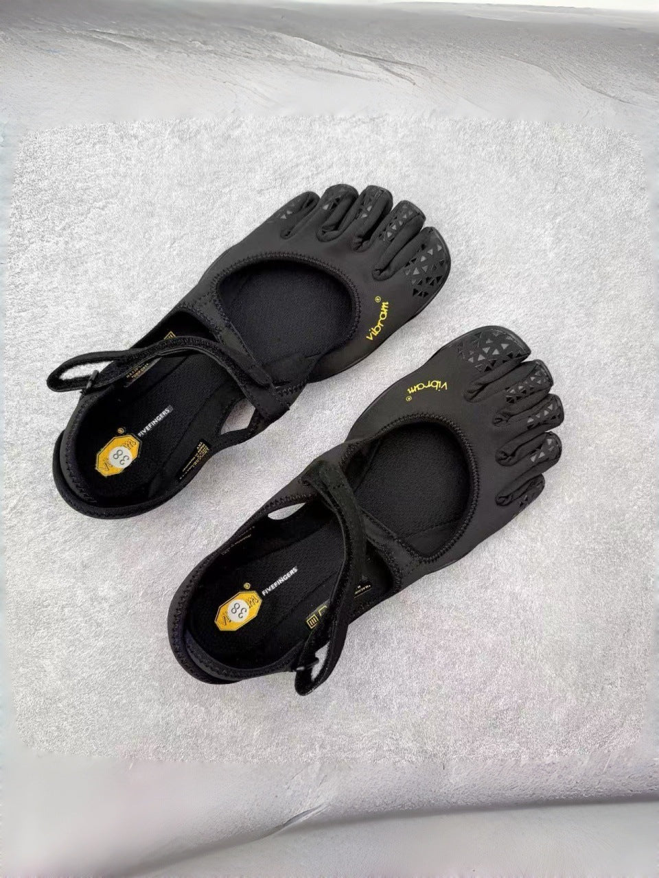 V-Toe Split-Toe Shoes with Rhinestone Accents