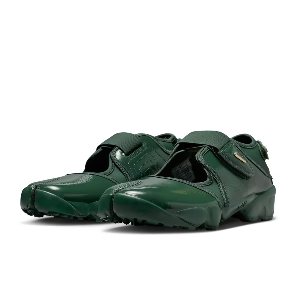 Green Split-Toe Sneakers