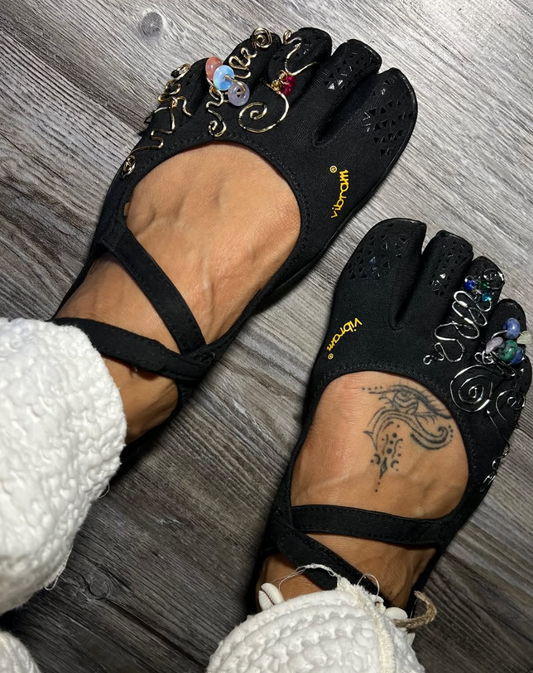 V-Toe Split-Toe Shoes with Rhinestone Accents