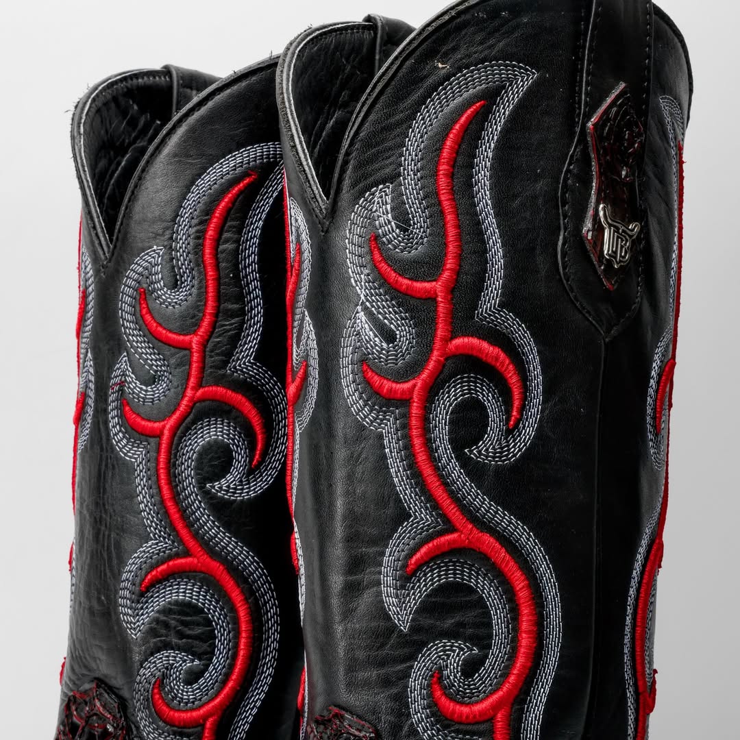 Ace Of Spades Red Wine Boots
